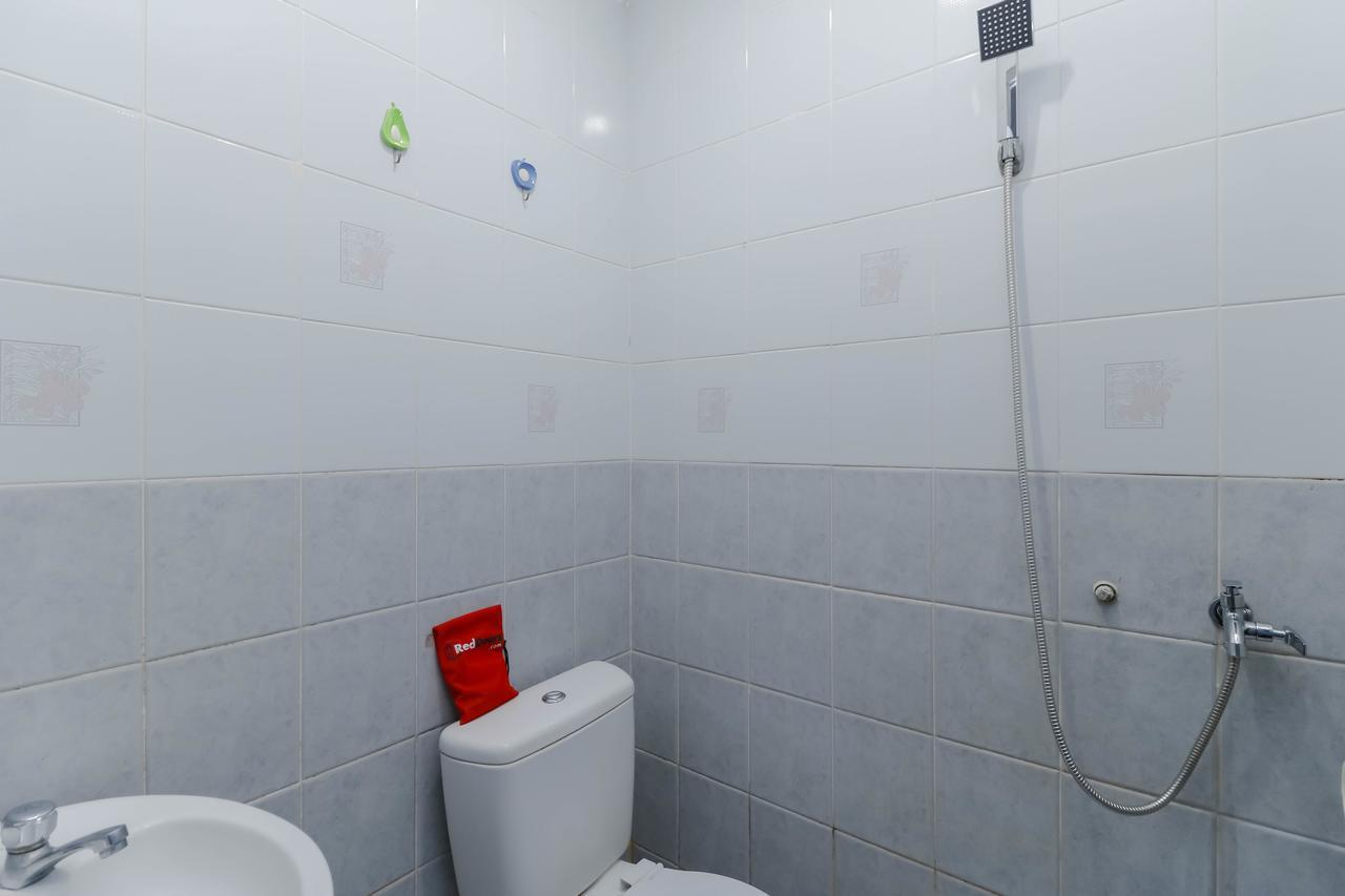 Reddoorz Plus Near Batam City Square Exterior photo